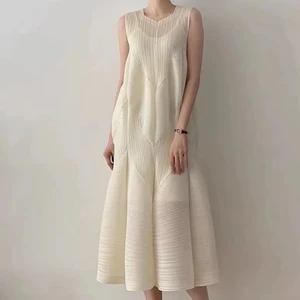 Miyake Loose Fashion Slim Bud Pleated Dress and Women's Plus Size Casual Dress