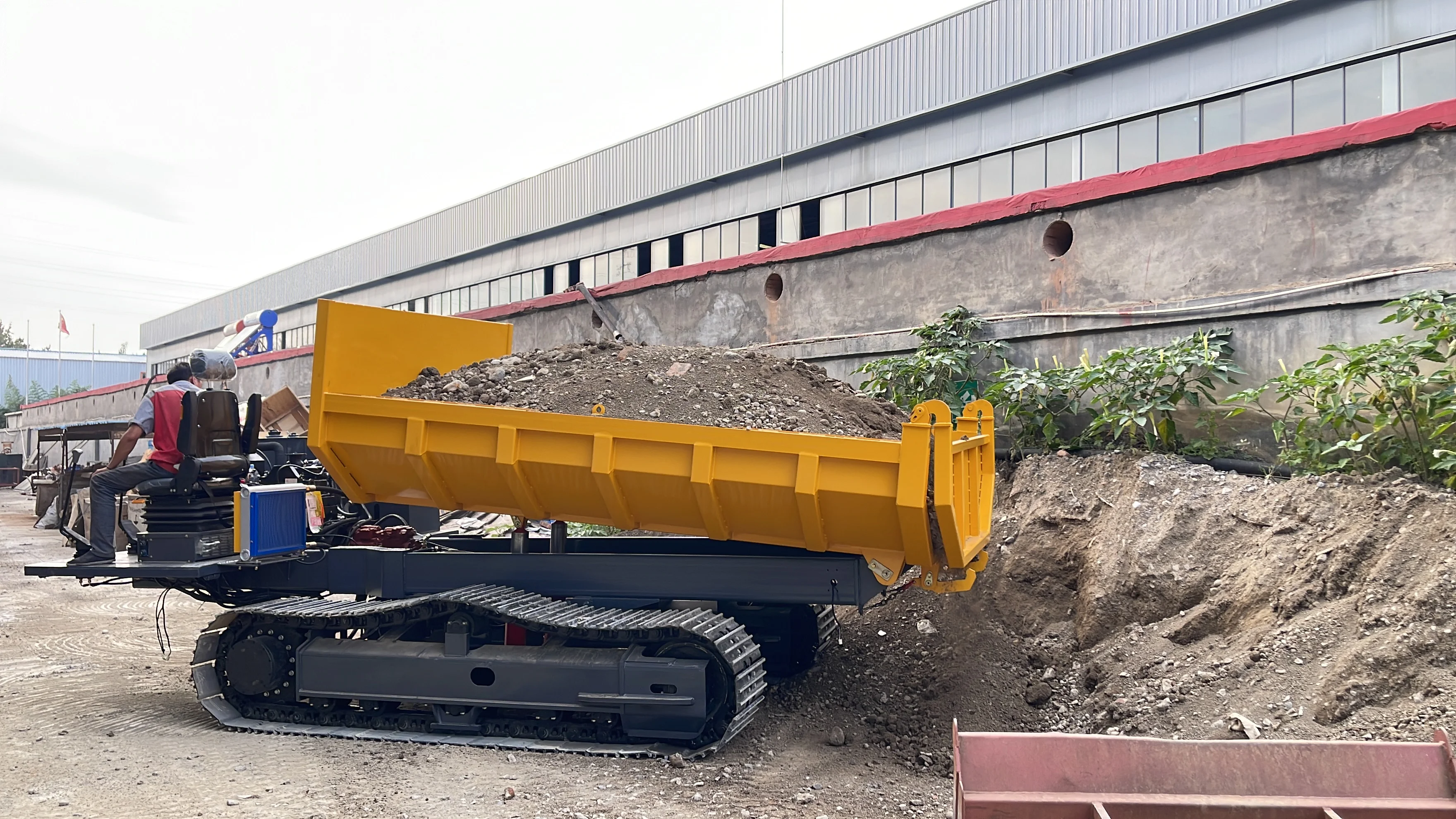 Free Shipping Morooka 6 Tons Capacity Mini Crawler Dumper Tracked Dumper Price MST-1500 Full Rubber Mini Crawler Dumper Price
