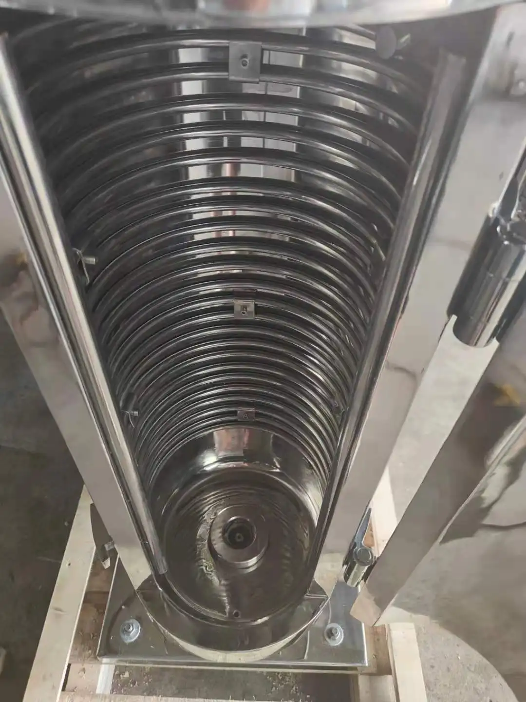 High Performance Solid Liquid Separation Tubular Centrifuge for Juice ...