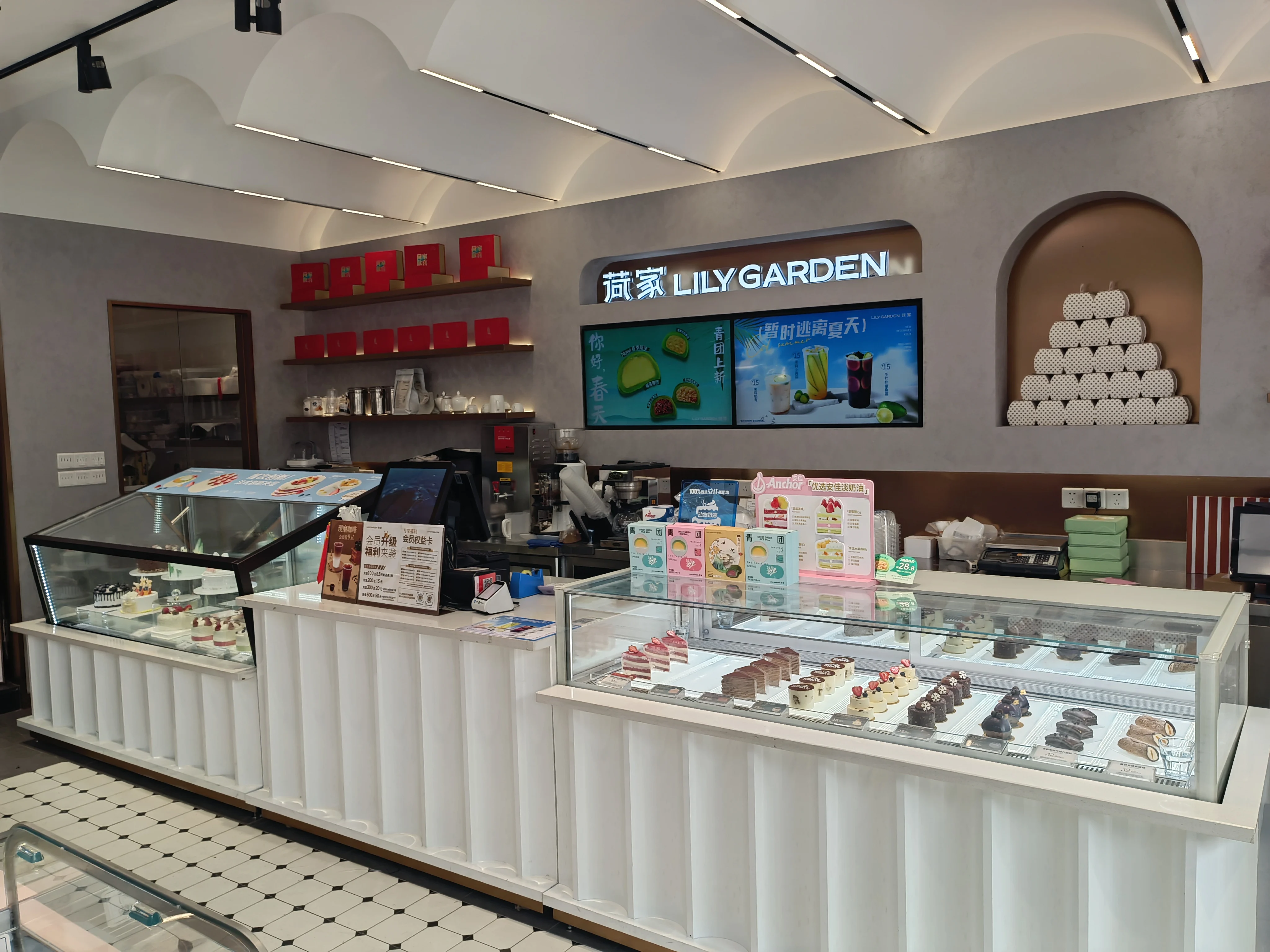 BREVIT Commercial Refrigerated Showcase Fridge Display Refrigerator Cake Cabinet for Bakery Coffee Shop