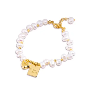 Fashionable Imitation Pearl Lucky Square Heart Beaded Bracelets 18K Gold Plated Cute Small Design High-end Gift for Women