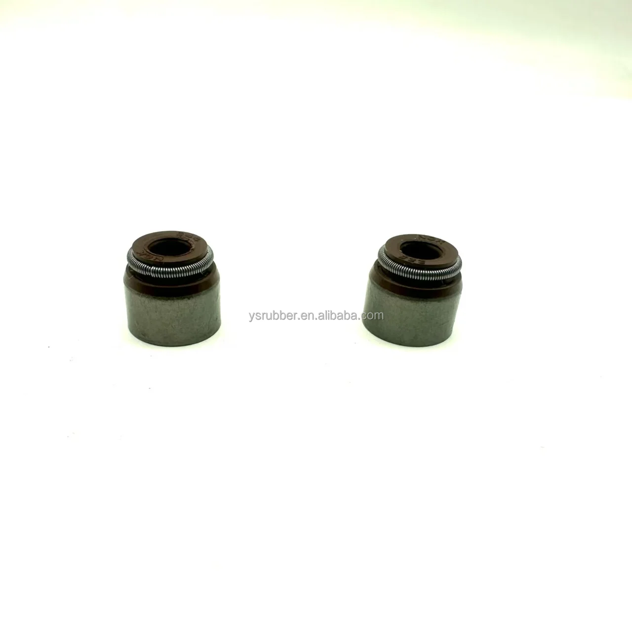 High Quality Engine Valve Stem Oil Seal OEM RE31617 FKM Valve Seal Auto Spare Parts for John Deere
