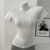 sfondo bianco con fiori blu - T-Shirt