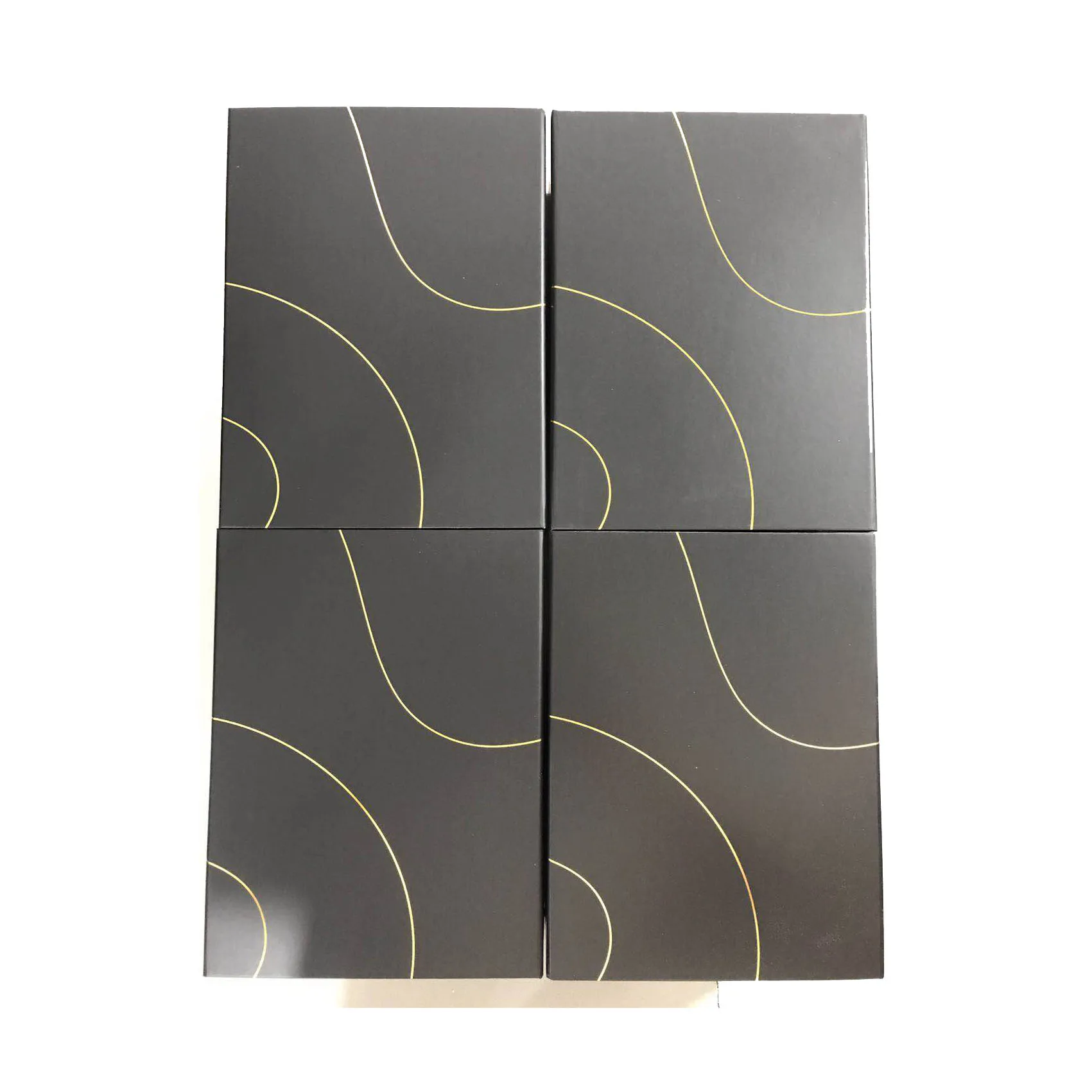 2021 New Custom Made Cardboard Countdown Flavour Gift Box Essential Packaging Box Cosmetic Set Beauty Advent Calendar