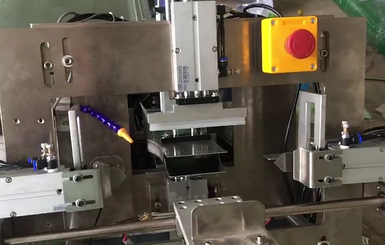 Semi Automated Sanitary Pad Packaging and Bagging Machine for 10 to 40 Pcs Per Bag with Manually Feeding