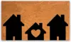 Trois maisons