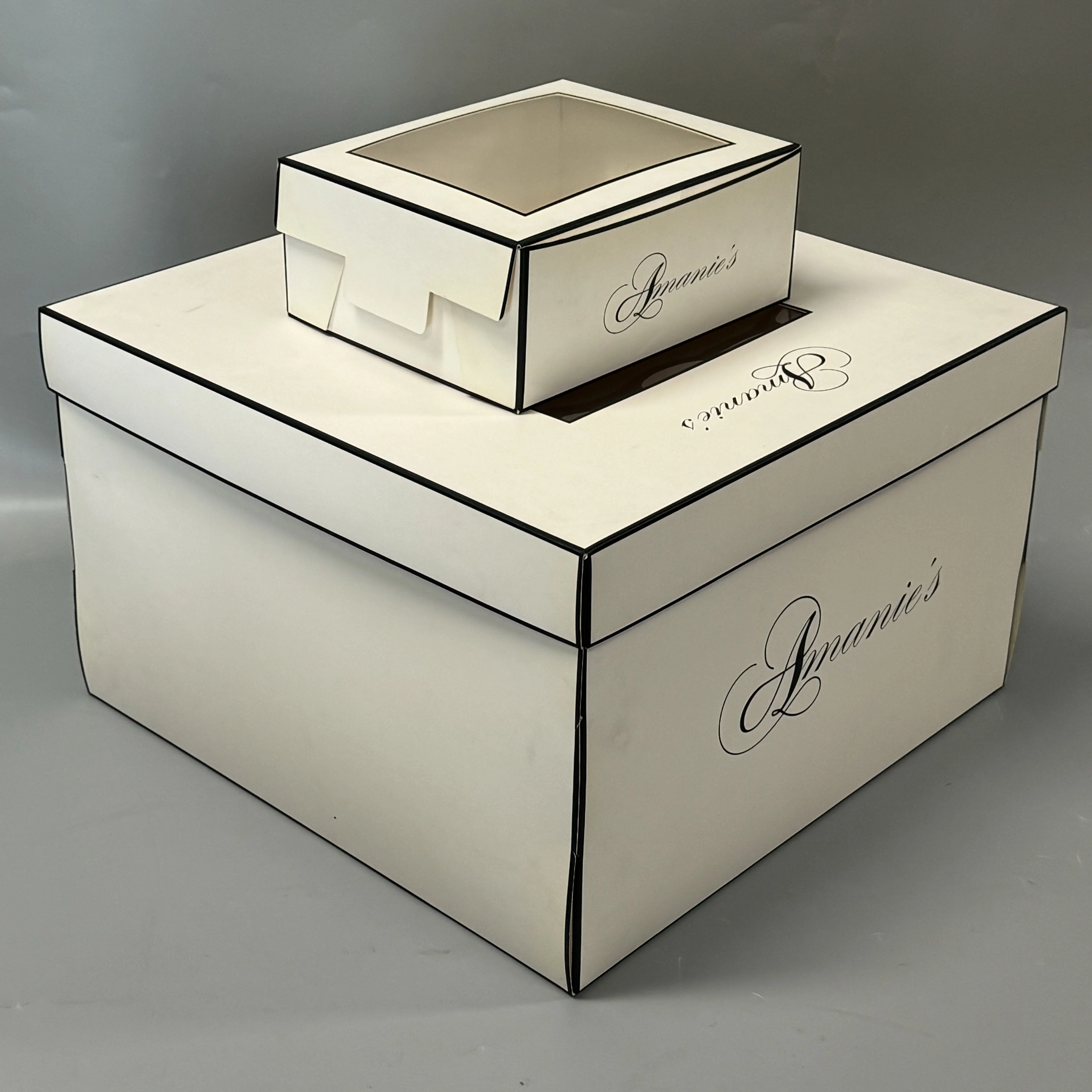 Factory Direct Custom White 15 X 15 X 5 Inch with Window Birthday Wedding Cake Paper Packaging Box