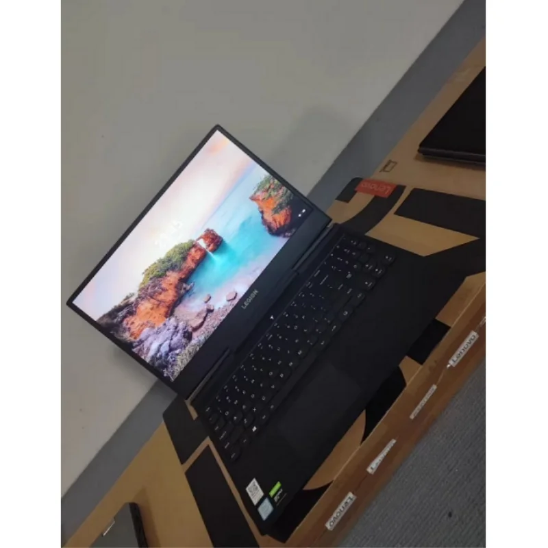 Yeni Legion Y7000P 16 inç Intel Core i7 - 14700HX 16GB 1TB SSD RTX