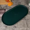 Verde oscuro