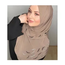 New Arrival Ladies Islamic Headscarf Spring Season Chiffon Hijab Rhinestone Polyester Plain Shawl Woman Fashion Headwrap Muslim