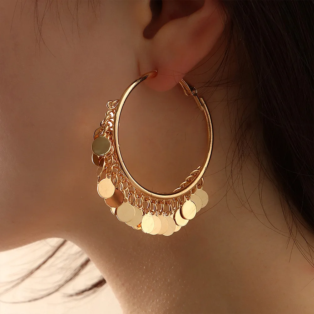 Beautiful Earrings in Filigree Fabric Gold in Round Shape - Etsy