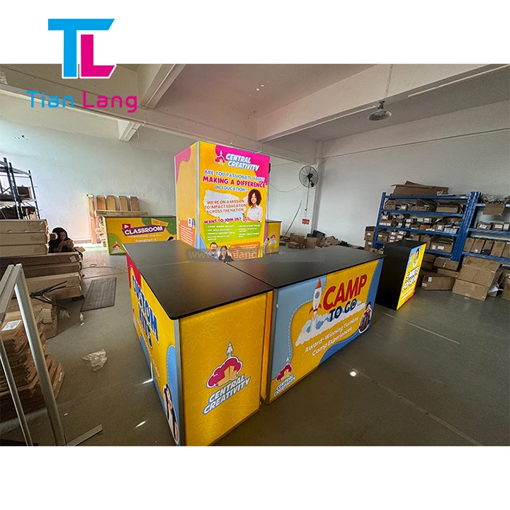 Pernesamasis aliuminio atsparaus akrylio plokštės rodymas parodžių skatinimui staliui