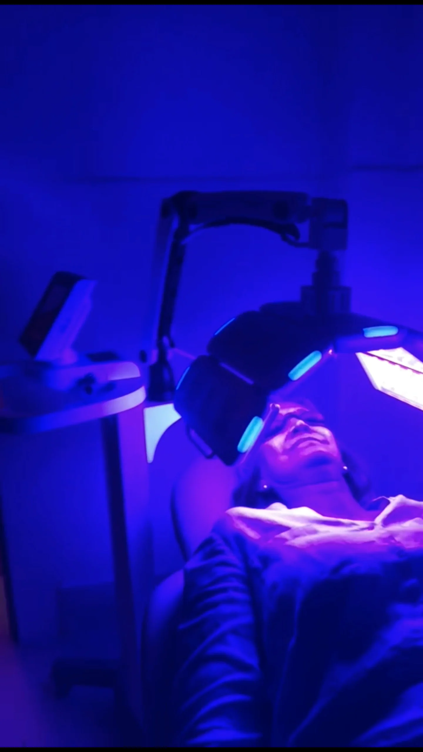 Medical Ce Aesthetic Med Spa Salon Use Device Esthetician Supplies Red