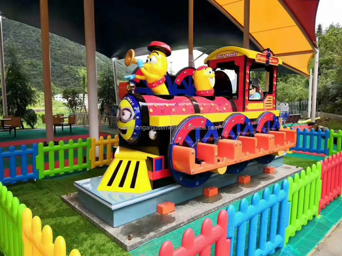 Indoor Children Amusement Park Center Mini Train Rides for Little Kids ...