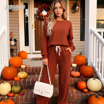 Women's Two-Piece Pajama Set with Long-Sleeve Top & Elastic-Waist Pants for Cozy Halloween Night & Daily Street Wear