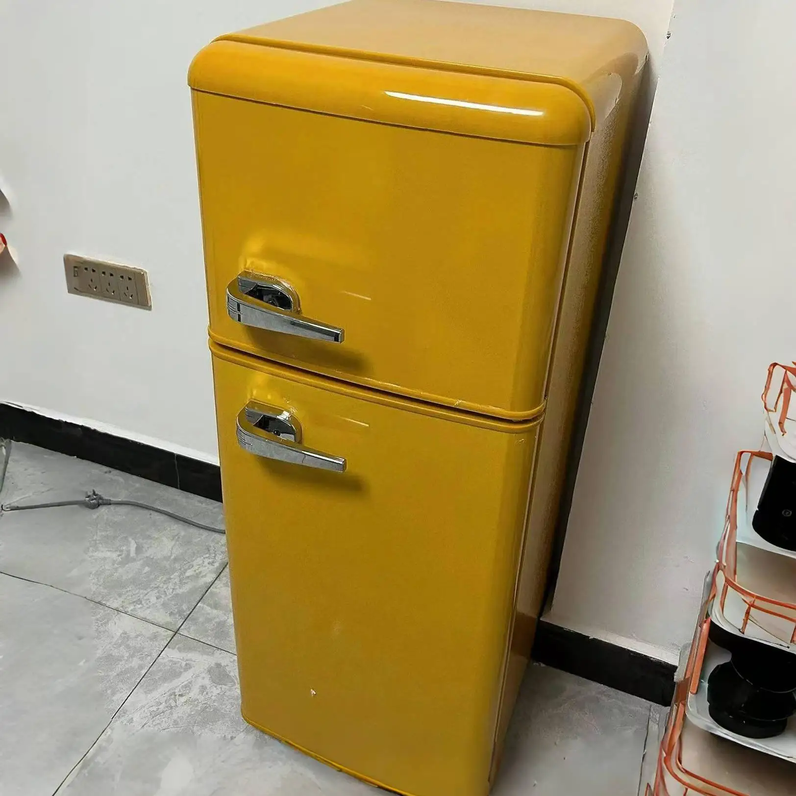 82L Vintage Refrigerator Fridges for Home Mini Fridge Coolers