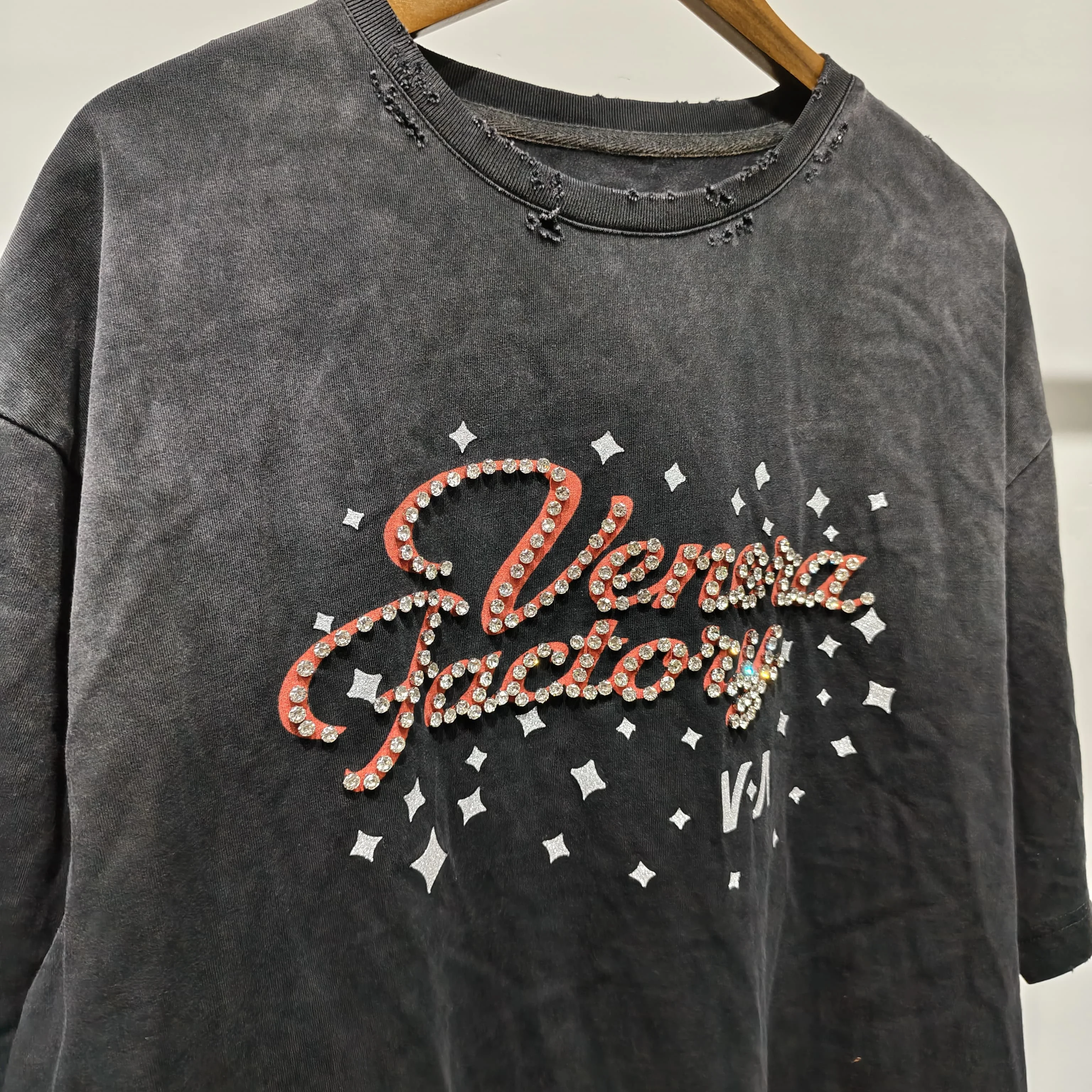 Custom High Quality Men Summer Loose Crew Neck Diamond Rhinestone Washed Print Short Sleeve Vintage T Shirt gallery 2