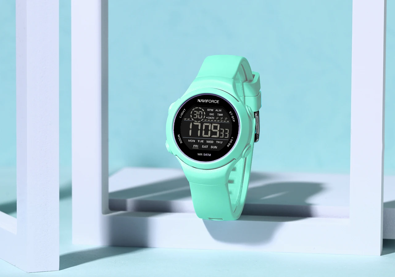 NAVIFORCE 7119 Watch for Woman Casual Waterproof Day and Date Display Silicone Strap Wristwatch LCD Digital Electronic Watches