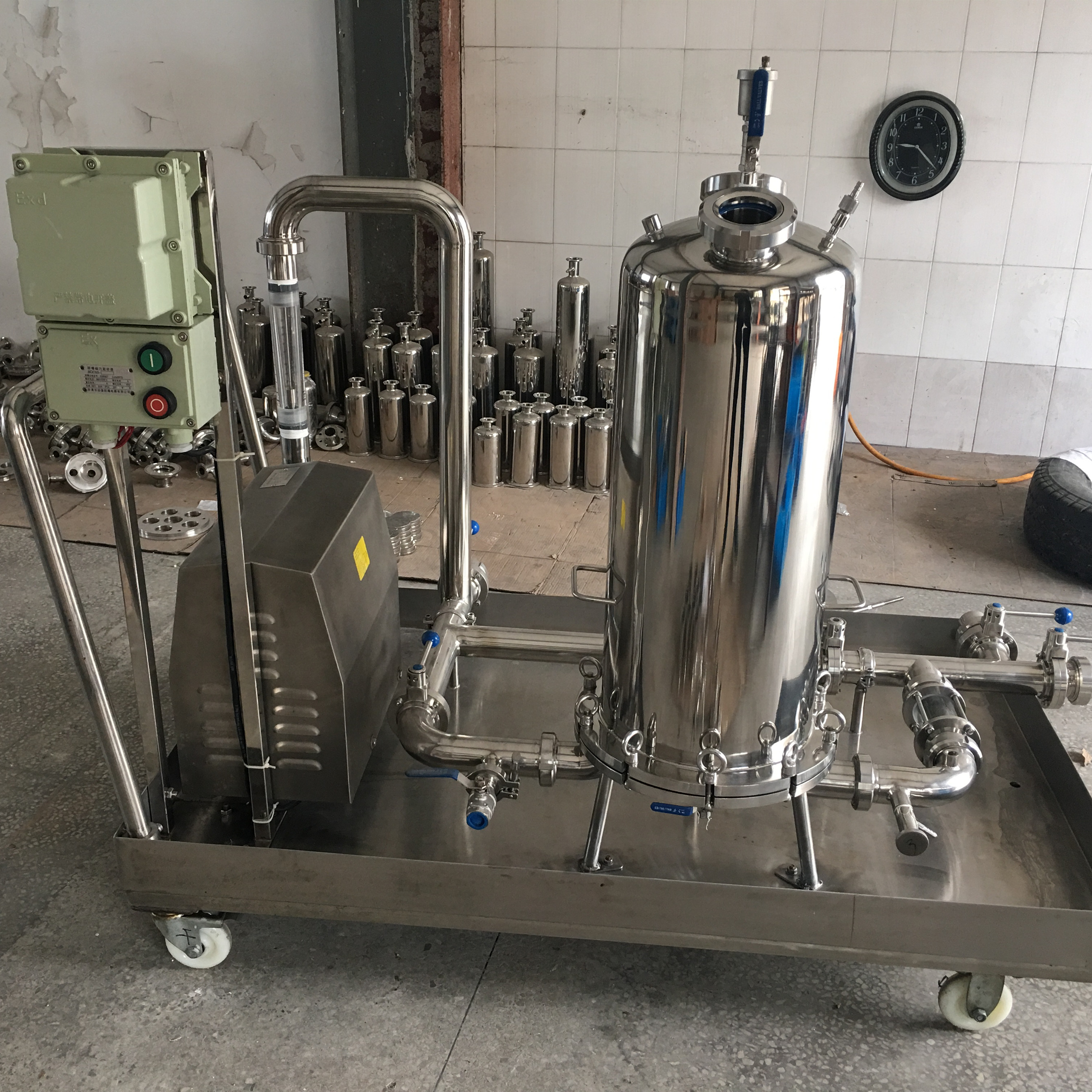 
Спиртовой фильтр из нержавеющей стали с передвижным фильтром на колесиках 