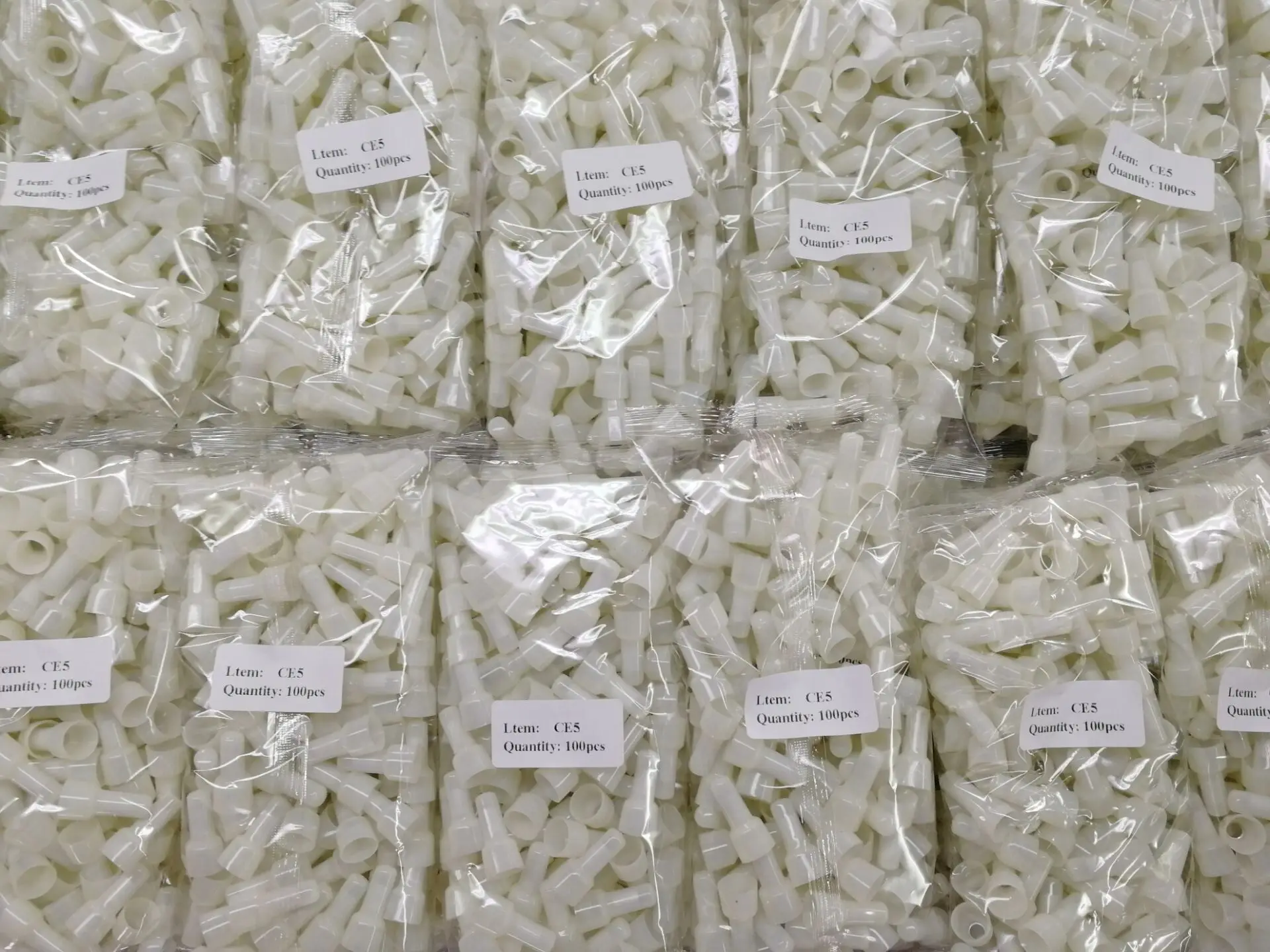 Kaixiang Supply High Quality Ce1/ce2/ce5/ce8 Nylon Pa66 Auto Electrical ...