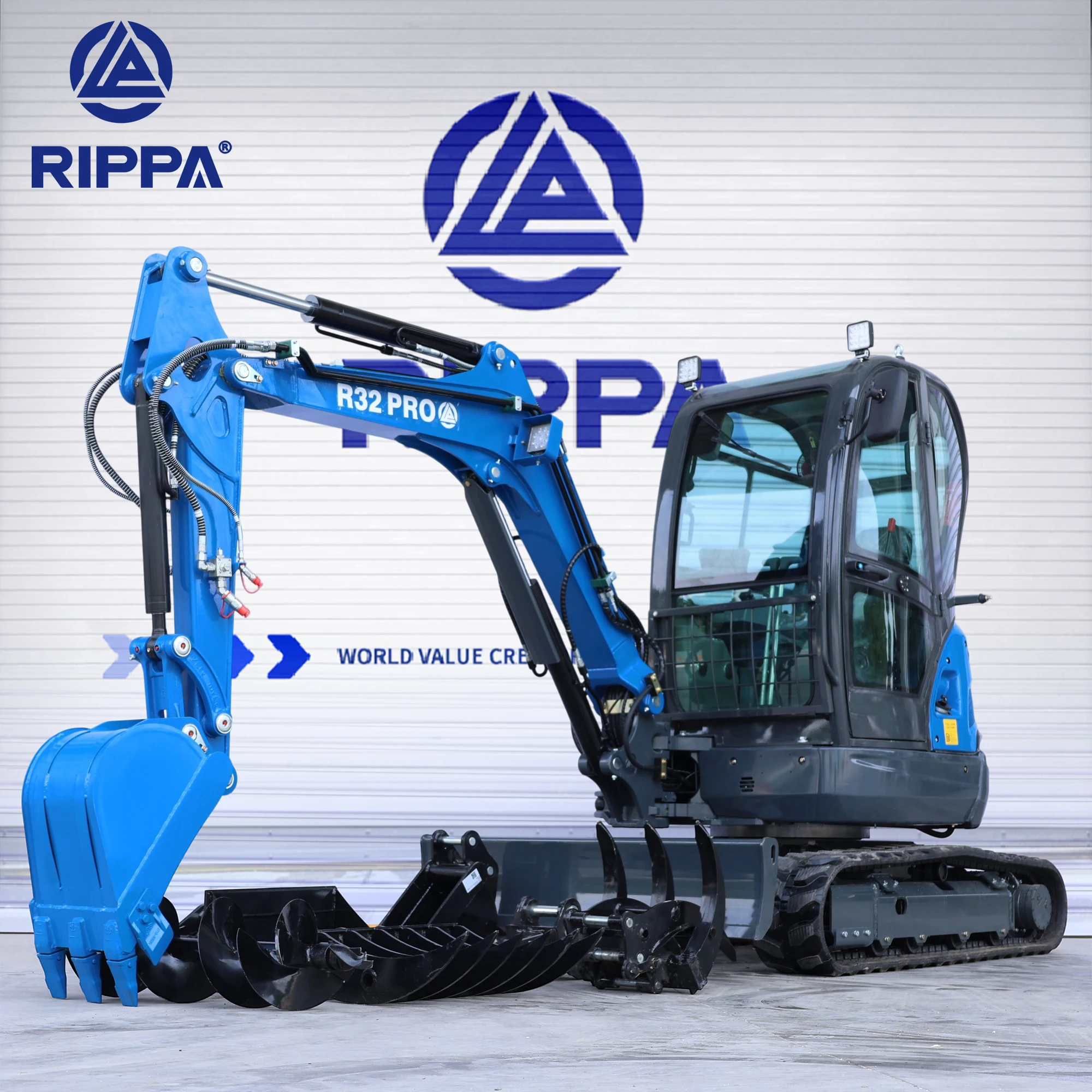 Mini Excavator - R32 with 25ps Power, 4830mm Digging Radius