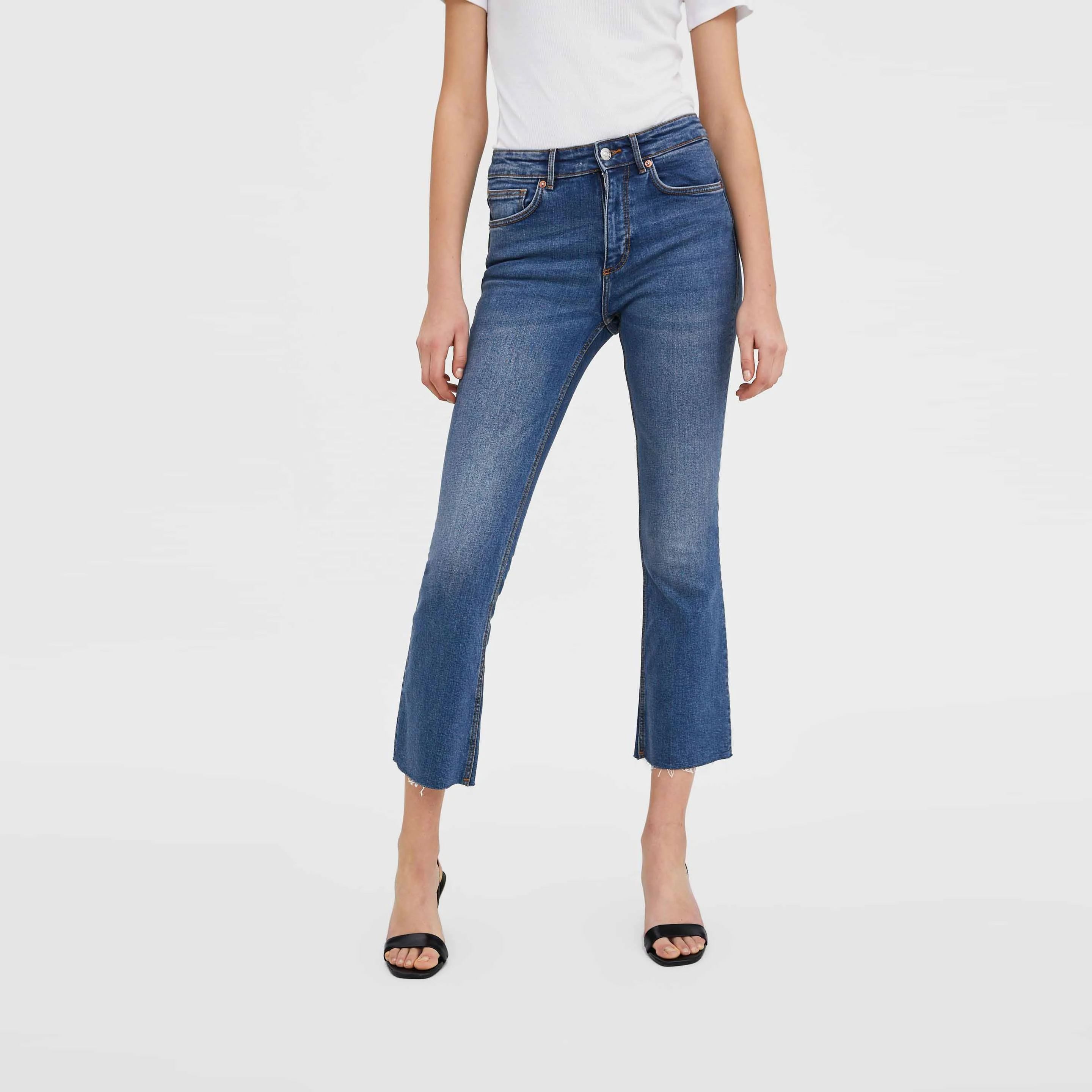 Armani Exchange PANTALÓN CINCO BOLSILLOS CON BAJO DESHILACHADO | Tienda A|X