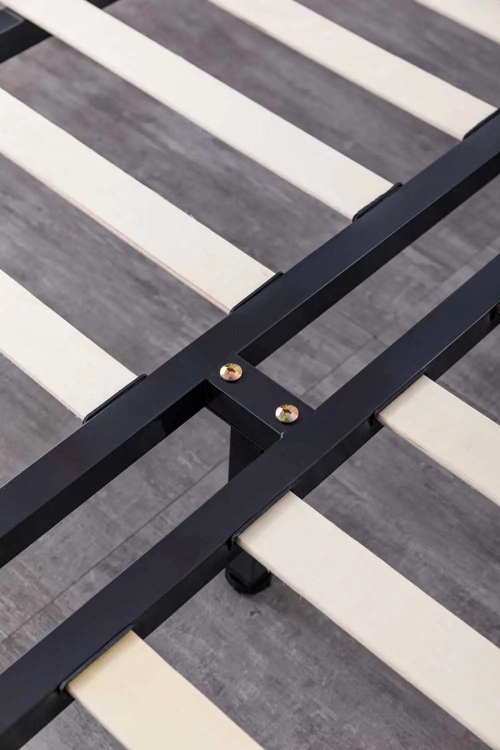Customize Size Iron Parts Base Modern Slatted Metal king Bed Frame Bedstock