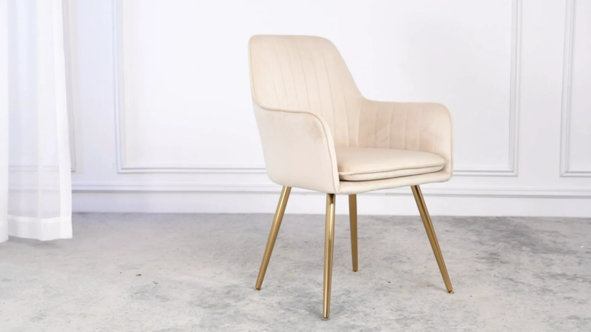 Nordic French Luxury High Back Metal Restaurant Hotel Upholstered