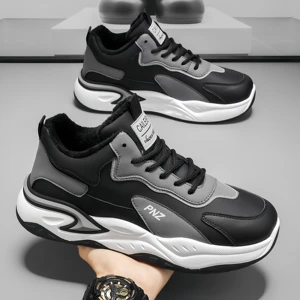 2026 Black  Skateboarding Running Shoes Three Colors Leather Men Shoes