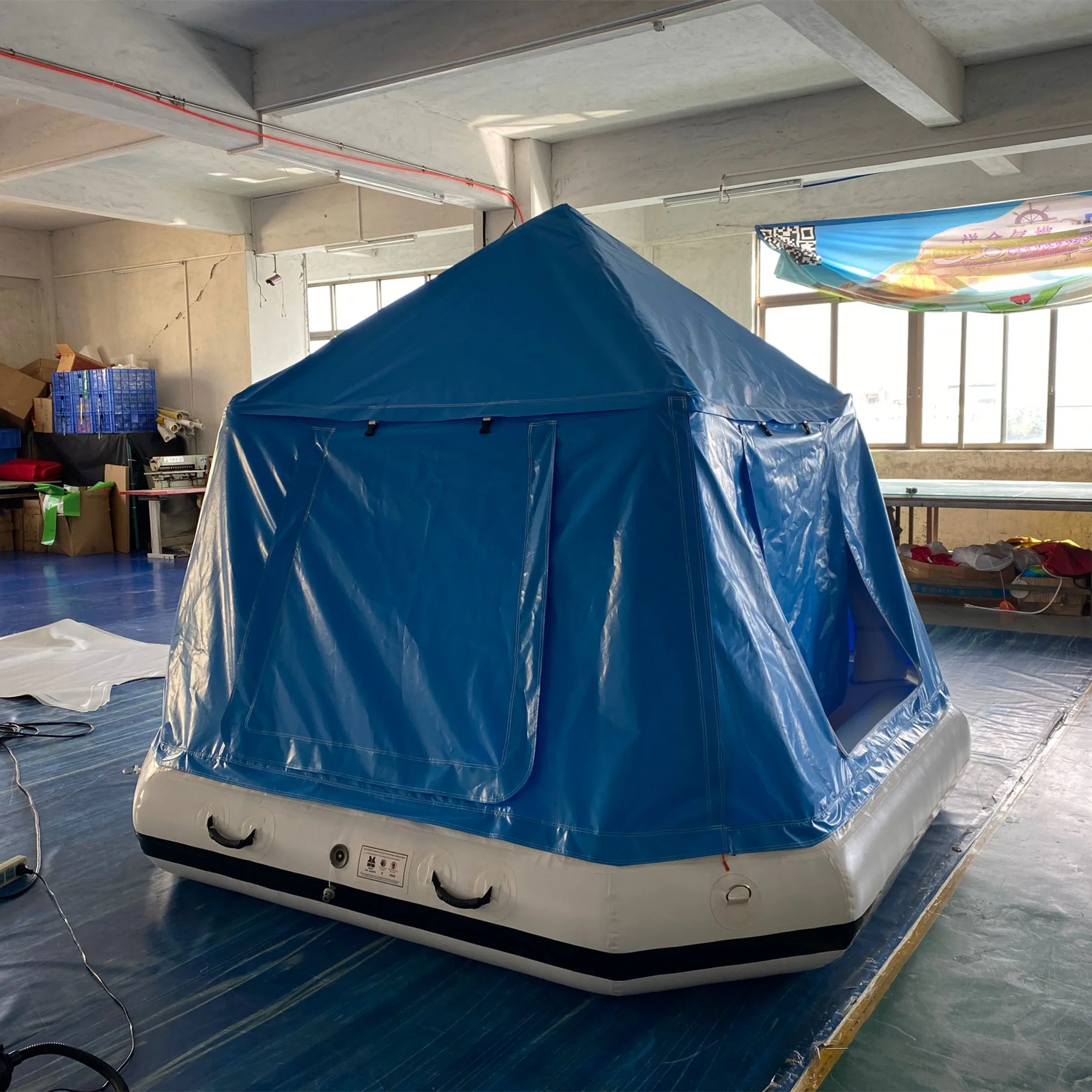 Good Quality Inflatable Floating Tent Inflatable Family Events Tent for Everywhere