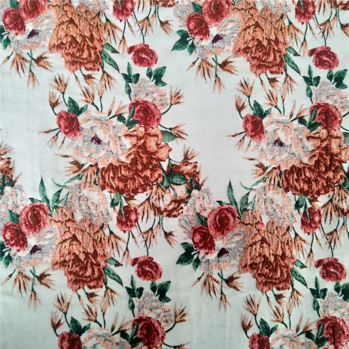 Top Quality Material and Embroidered Pattern Jacquard Brocade Design Dressmaking Fabric Ready to Ship