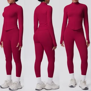 Seamless Yoga Set Women Sportswear 2 Piece Set Long Sleeve Top Workout Wear Gym Sportswear Women Fitness Clothes Yoga Set