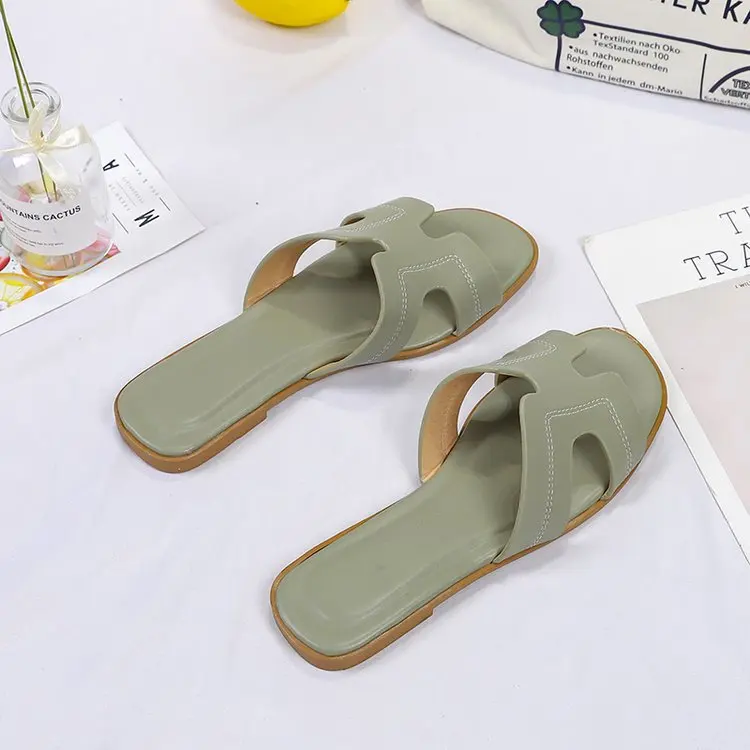 Women's Summer Fashion Daily Wear Slippers New Flat Casual Beach Shoes