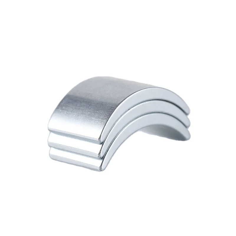 N52 Permanent Arc Tile Neodymium Magnet for Generators Wind Turbine