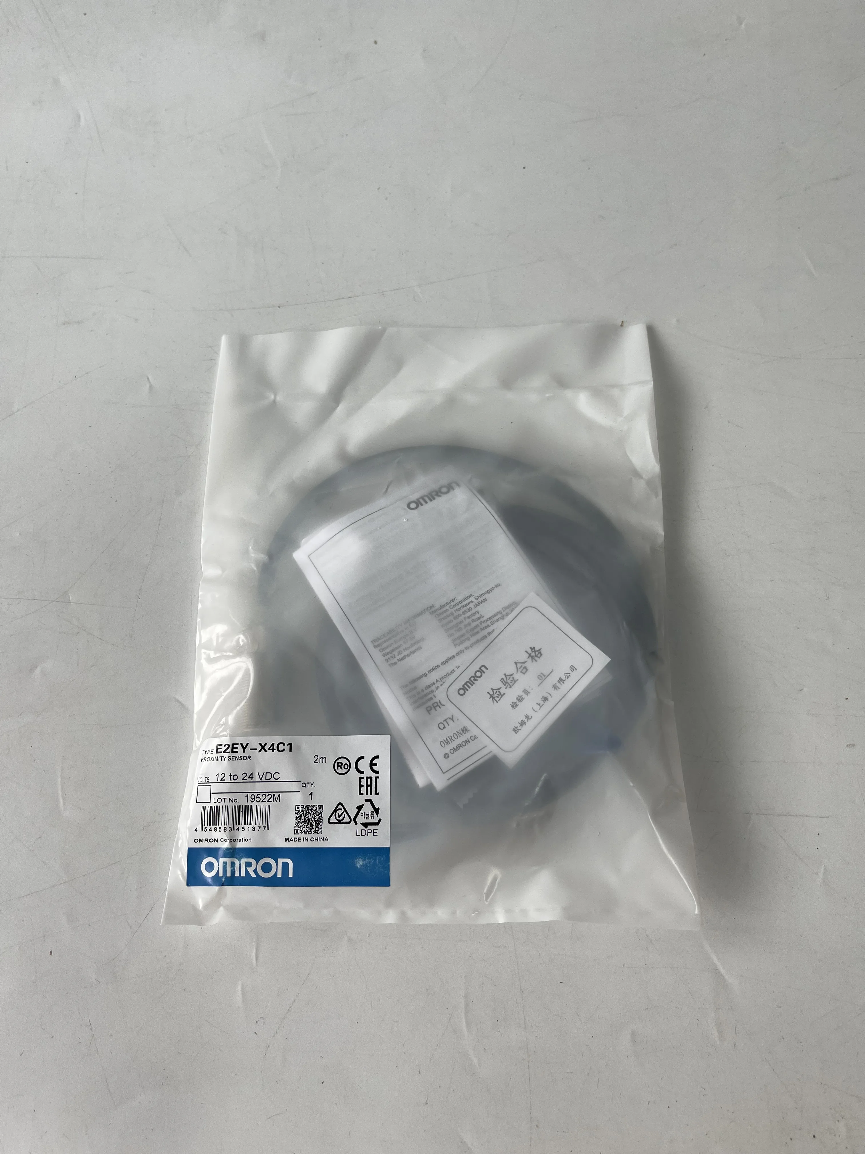 Omron Proximity Sensor E2EY-X4C1