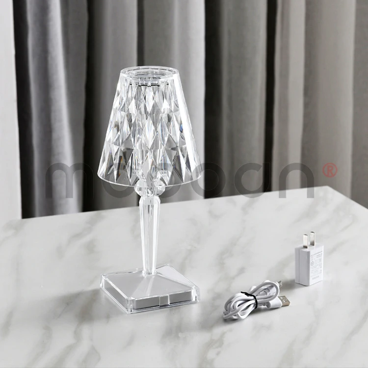 Italian modern simple luxury home decor battery USB acrylic ambient bedside led crystal table lamp