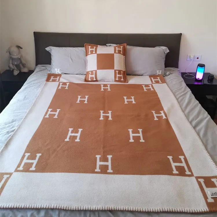 Popular Wool H Blanket Cashmere Wool Knitting Blankets All Season