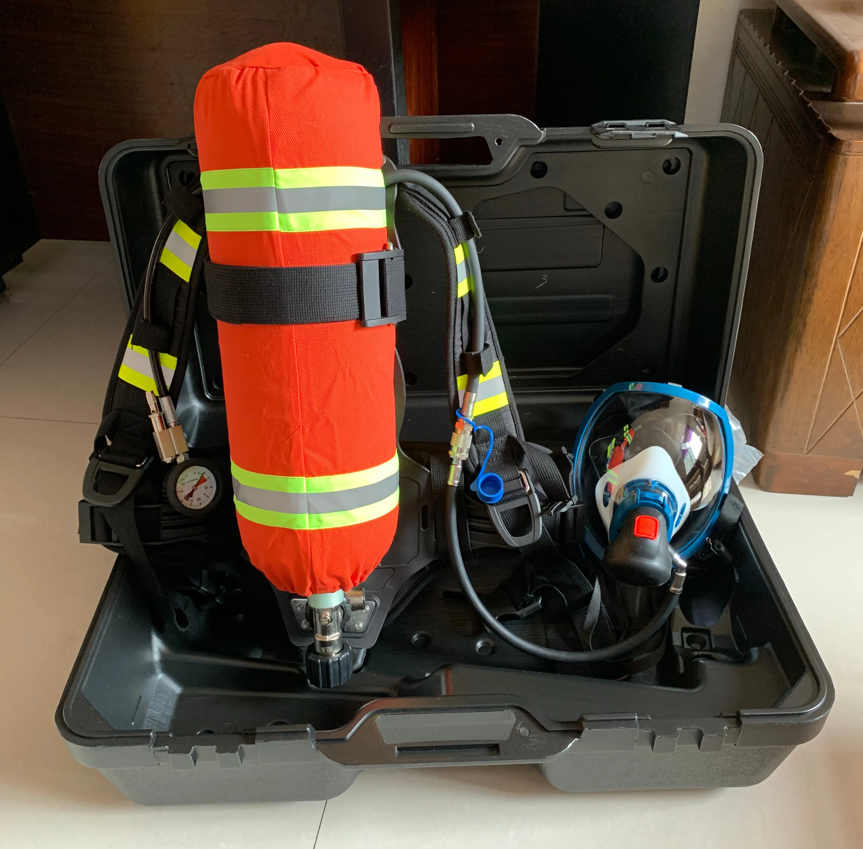 High Quality Carbon Fiber SCBA CE Certification Fire Fighting Air Supply Breathing Apparatus 6.8L SCBA for Sale