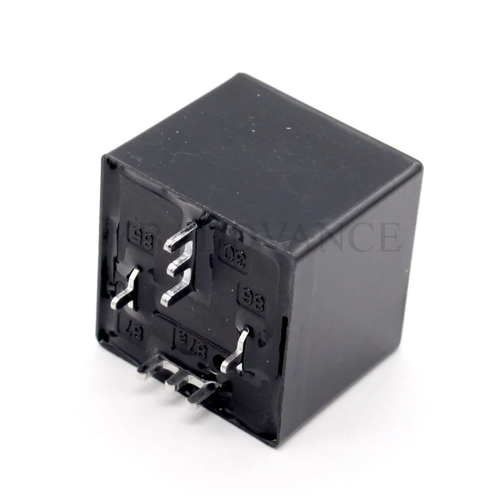 SPST Automotive Electric Power Relay JD2912-1H-12VDC 80A 14VDC 4 Pins 12V Denso Japan Parts 061700-3771 12v Relay for Truck 320