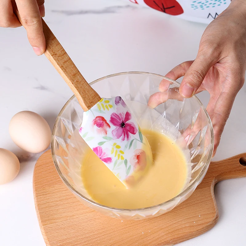 Newest Flowers Pattern Large Pointed Head Kitchen 43g  Baking Silicone Spatula  Food Grade Cake Cream Scraper