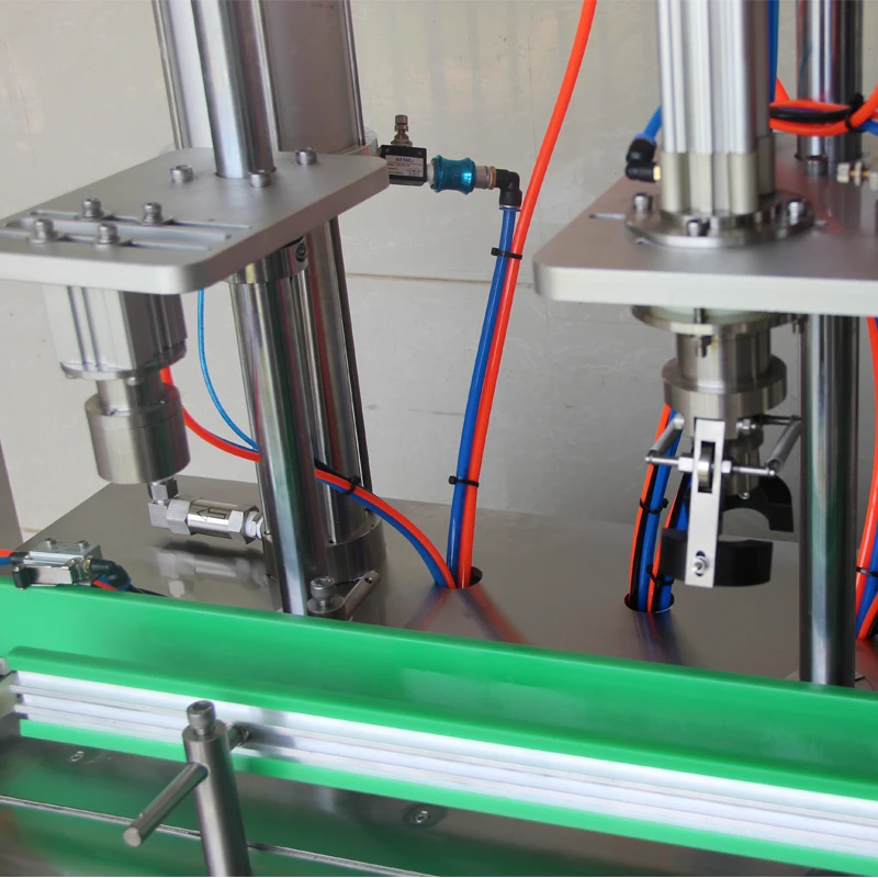 Полуавтоматическая аэрозольная машина для наполнения воздухом