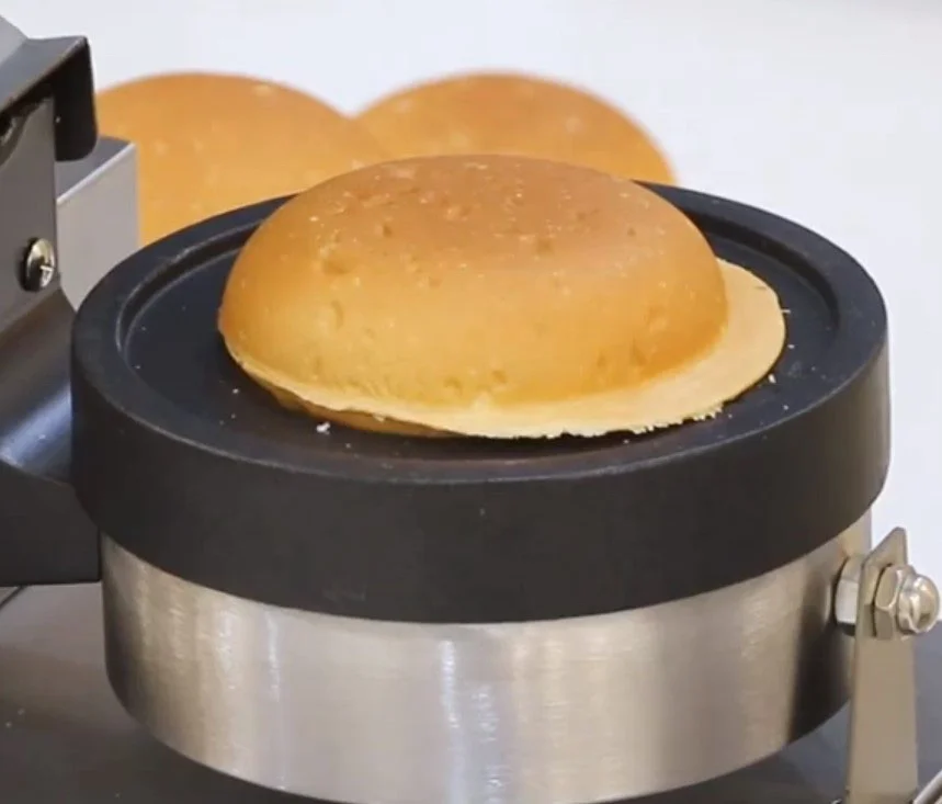 Korean UFO Burger Shape Hamburger Maker Heated Stainless Steel Press Machine for Toast Ice Cream Panini Gelato Ice Cream Burgers
