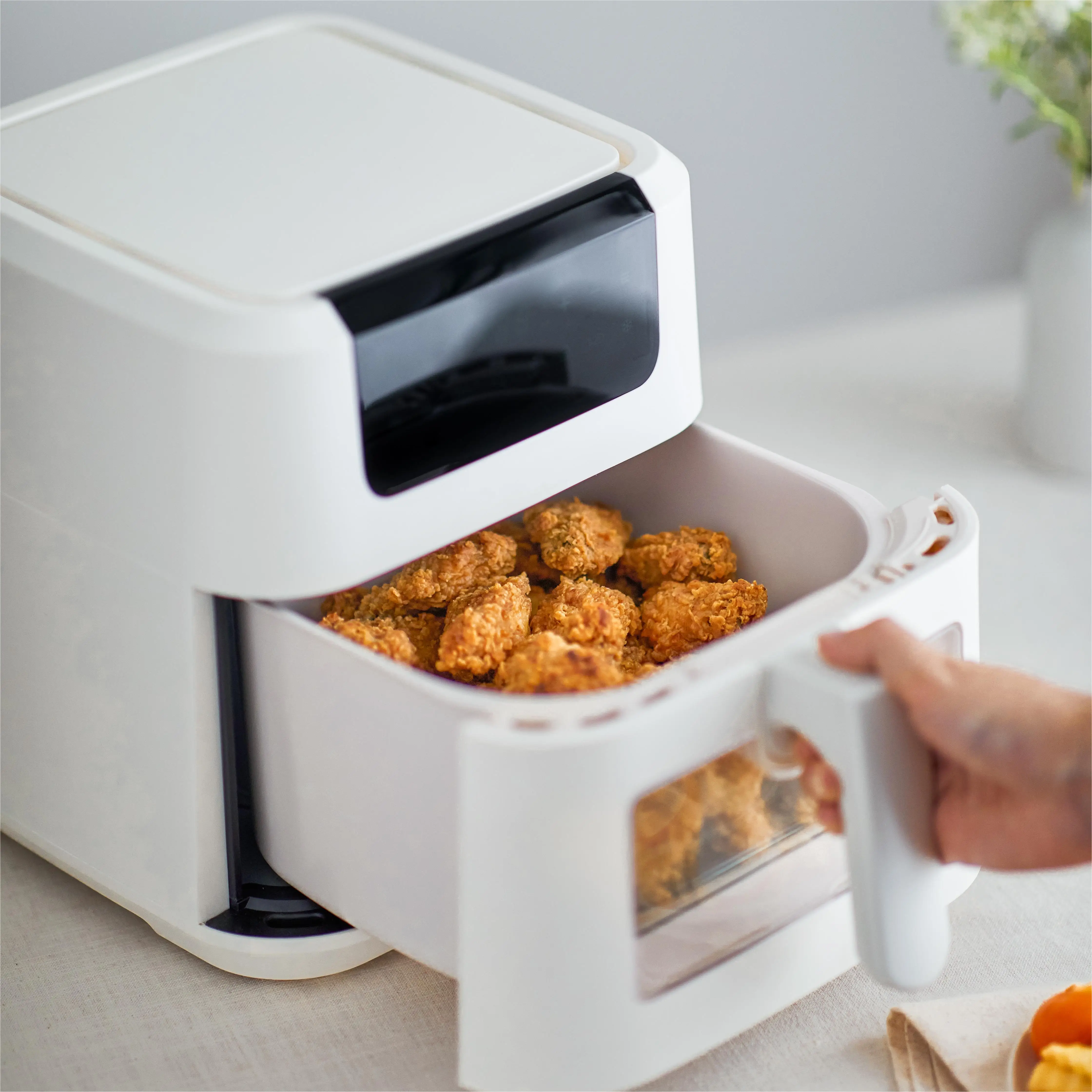 Buy Wholesale China Eap Innovative Visible Window Dual Baskets Air Fryer  With Digital Preset Program And Timer & Dual Baskets Air Fryer at USD 20