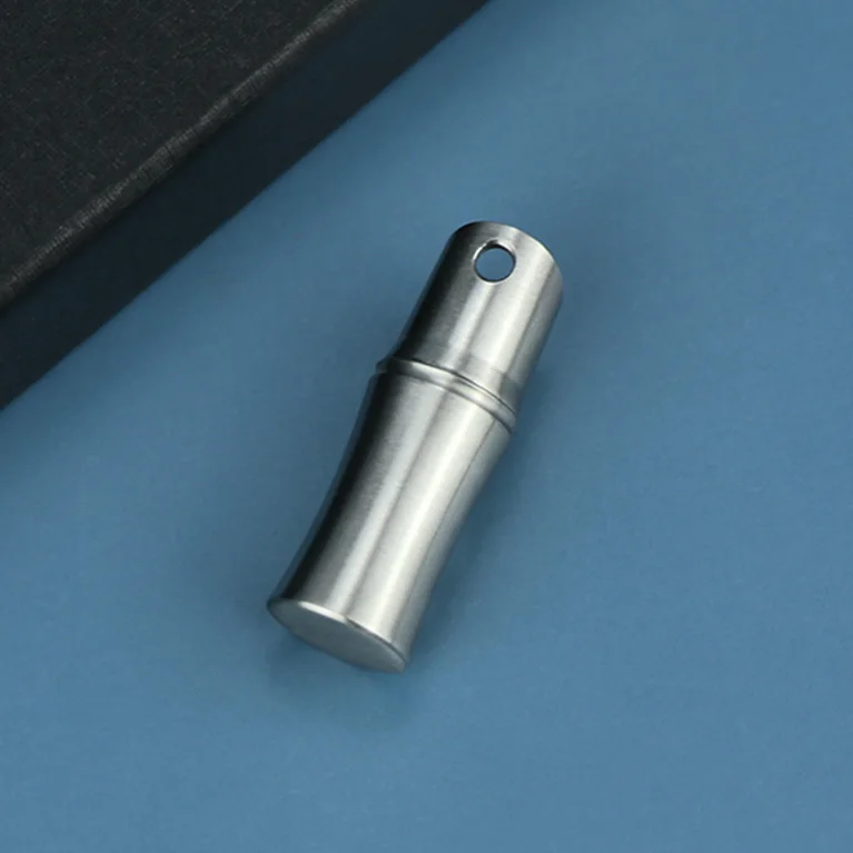 Водонепроницаемый мини портативный металлический контейнер для таблеток из нержавеющей стали в форме бамбука с логотипом на