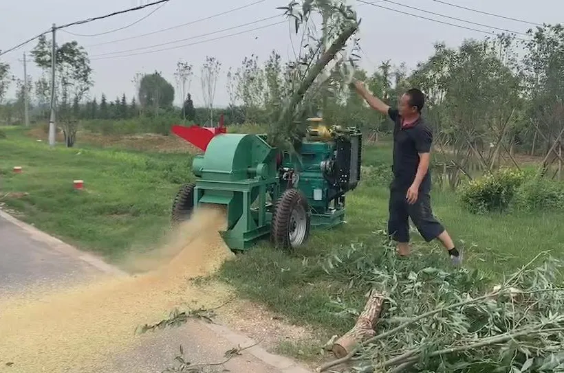Malaysia Multifunctional Wood Grinder Diesel Wood Branch Sawdust