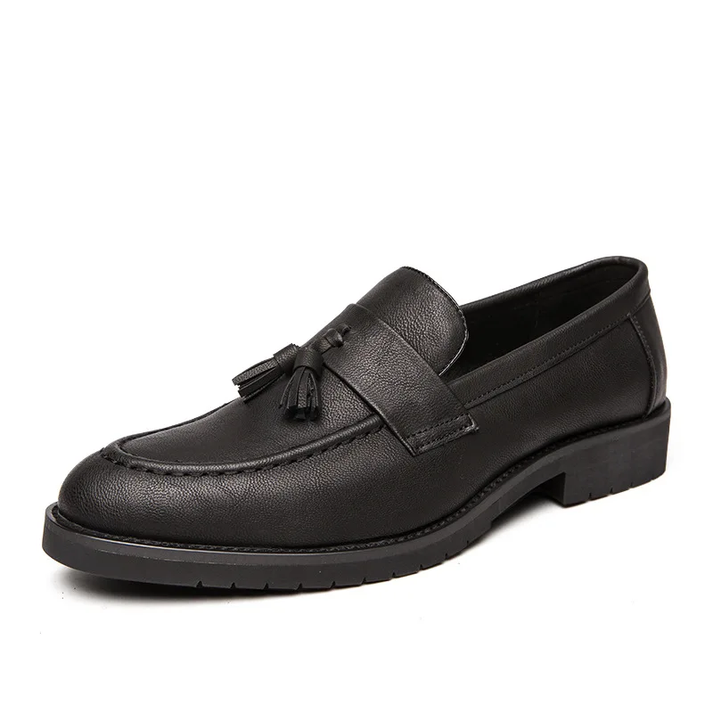 Comprar Mocasín castellano de hombre Unit con borlas · Unit · Hipercor