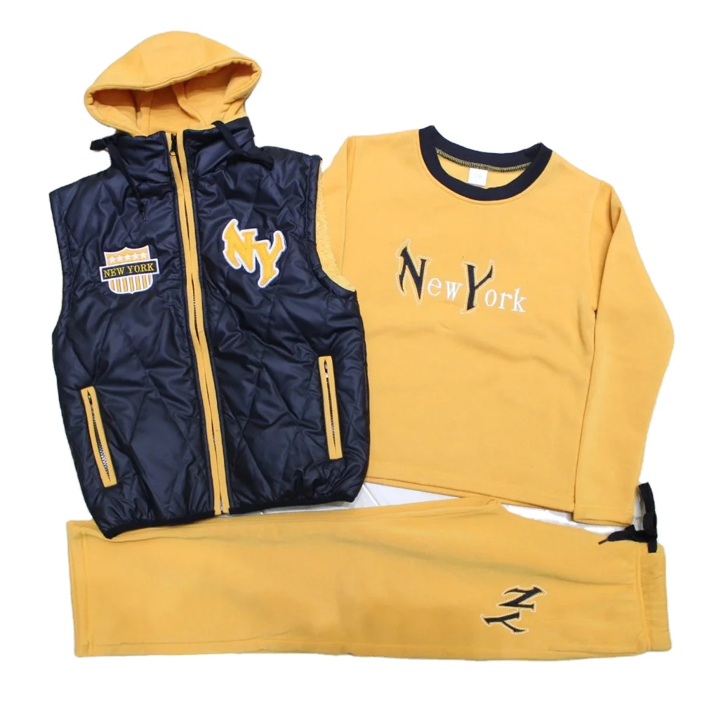 Распродажа детских спортивных комплектов