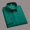 Verde oscuro