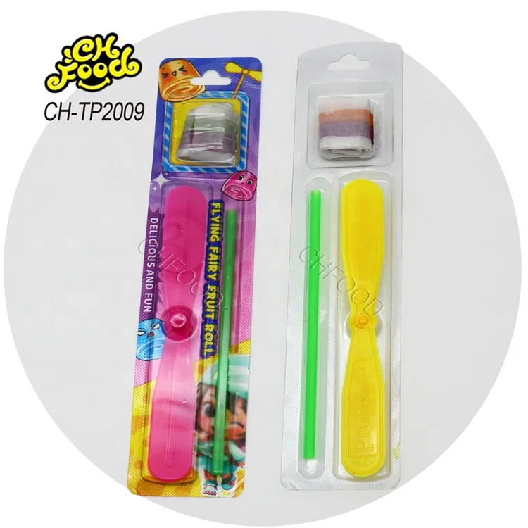 Wholesale Halal Cheap Plastic Propeller Toy with Sour Soft Roll Gummy Jelly Candy Sweet for Kids Bamboo Dragonfly Candy Toy