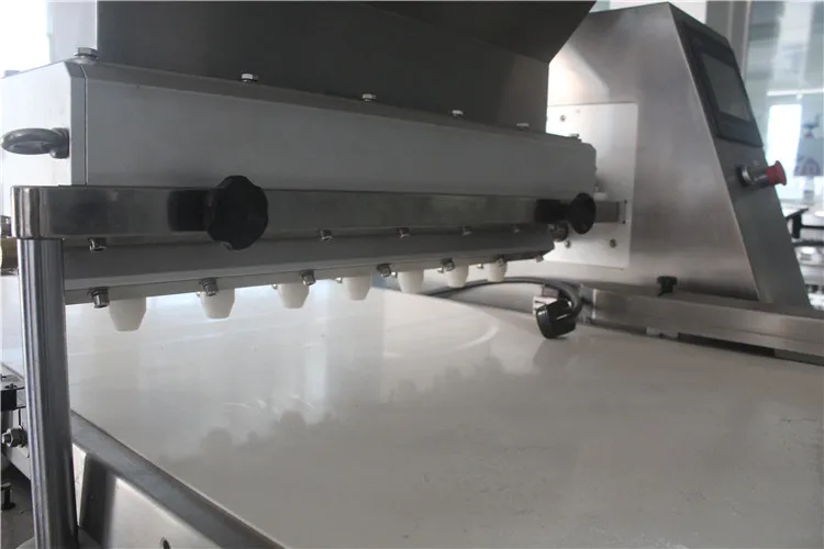 Коммерческая автоматическая машина для изготовления кексов, машина для изготовления кексов